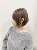 ショートボブ×milk tea beige