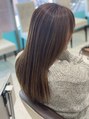 アッシュ 菊名店(Ash)&nbsp;馴染みの良い白髪ぼかしハイライトはストレートでも素敵です！