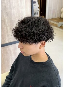 メンズギフト(men's GIFT) 波巻きパーマツイストスパイラルマッシュツーブロック刈り上げ