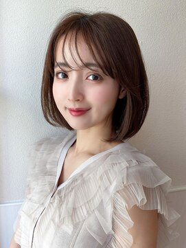 ラルユー 金山(LallYou) 後れ毛が可愛い顔周りレイヤー/ナチュラルアッシュ/顔周り