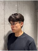 自然な毛流れでラフにキマるセンターパート×ニュアンスパーマ