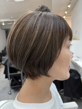 アルトル 池袋2nd(altru) 全世代に人気の丸みボブ