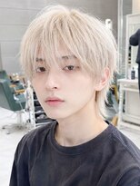 デイズ(days) 韓国マッシュショート/ハイトーンダブルカラーブロンド 原宿