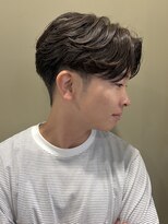 ザメンバイリオス(THE MEN. BY LIOS)&nbsp;センター分スタイル【岡山】