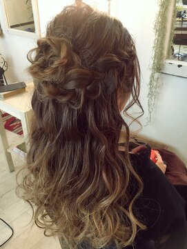 エクー(ECOO) 【   お花編みハーフアップ   】