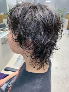 テトヘアー(teto hair) パーマ、ウルフ、メンズヘア、ゆるいパーマ