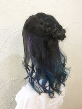 グーフォ(gufo) インナーユニコーン　（ハーフアップ）