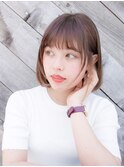 ナチュラル前下がりボブが可愛い