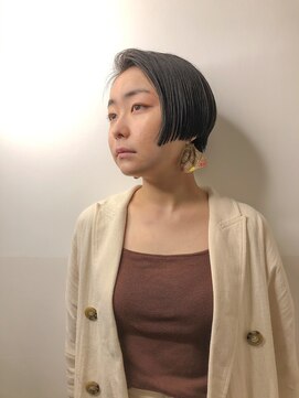 メメクンスター(MEME KUNSTER) ミニマルボブ