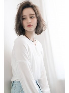 トッカ 三ノ宮店(tocca) ふんわりウェーブ×レイヤーボブ