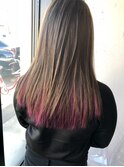 インナーカラー×チェリーレッドツヤ感大人ストレート