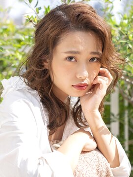 エミュ 表参道 青山(emu) 大人かわいいパーマこなれミディアムレイヤー[美髪/くびれヘア]