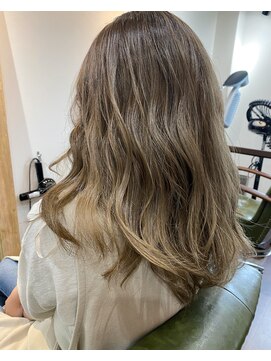 エルソル(Elsol) 【Elsol】ハイライトシアベージュ