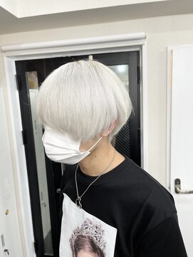 いろあそび 八王子 メンズホワイト