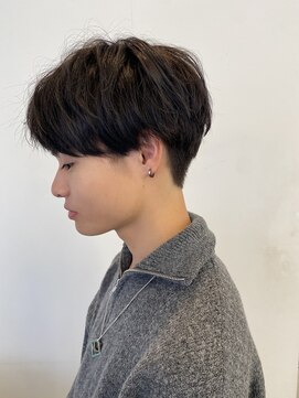 コワファースト 大分(COIFF1RST) 刈り上げマッシュ