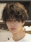 メンズ波巻きシャドウパーマ渋谷原宿