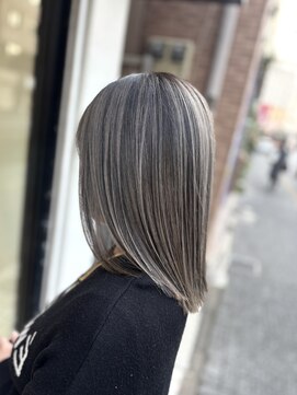 この冬に☆バレイヤージュカラー/グレージュ/シルバー/ブリーチ