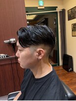 ブロートーキョーバーバーショップ 神田2nd(Bro Tokyo BARBERSHOP)&nbsp;毛流れ七三フェードスタイル