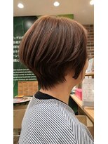 ラメール アヴェダ 西武秋田店(La Melu AVEDA)&nbsp;頭の形を美しく魅せる、王道ショート