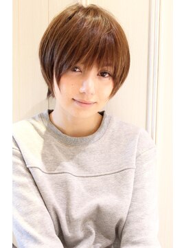 レウナ 外苑前(Reuna) 田中美保さん風★ コンパクトショート【外苑前・青山・表参道】