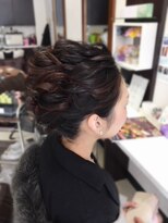 ショートヘアさんの結婚式お呼ばれアップスタイル