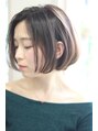 ボンデクリック(bondeclic)&nbsp;３６０度周りから見ても綺麗なヘアスタイル。