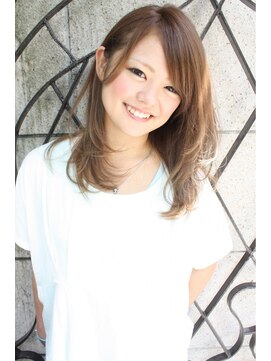 トゥーリ 長崎住吉店(tuuli) 大人可愛い20代30代40代黒髪前下がりひし形小顔ボブ丸みショート