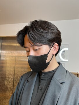エクリ 麻布十番(equri) 韓国風ニュアンスパーマスタイル