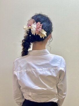 ディア(.eer) 編みおろしサイドポニー☆