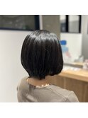 ショートボブ