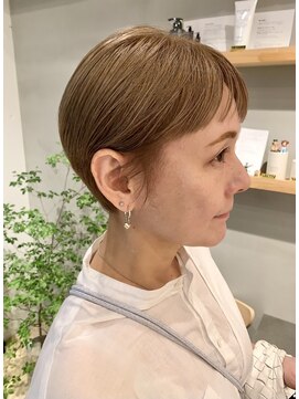 ホーム(HOME) ショートボブ×オン眉