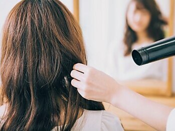 ヘアサロン エマ(HAIR SALON emma)の写真/一生付き合う髪だからこそ、マンツーマンでとことん向き合う!!髪のお悩みも解決する実力派Stylist在籍◎
