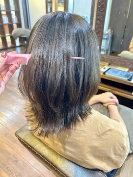 美容室 ルチア ハワイ(Luccica HAWAII) くびれミディアム