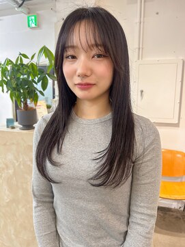 テルヴェ(Terve) グレーベージュカラーロング顔周りレイヤーカット