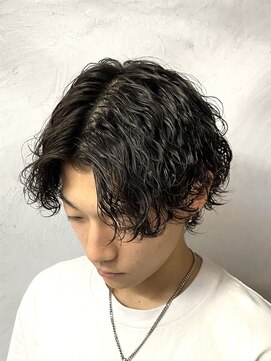 メンズサロンロス(LOSS) 波巻きセンターパート