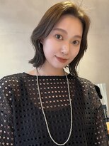 ニコトウキョウ 新宿(nico TOKYO)&nbsp;韓国ヘアーハッシュカットレイヤーカットグレージュブリーチ無し