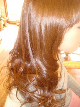 ヘアー クリエーション アピアー(Hair Creation Appear) ”カラー＆フィルムケラチン・トリートメント”でピカピカに！