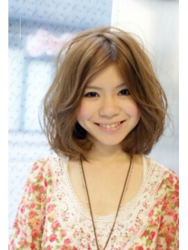 ナナナ パレナ 宝塚店(nanana parena) オシャレ!ミルクベージュと柔か無造作カール【NANANA PARENA】