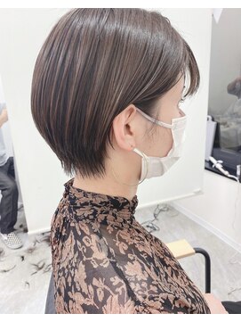 ガーランドウメダ(Garland umeda) マッシュショート＿スモーキーベージュ＿0005299