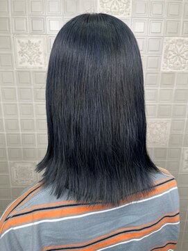 ヘンリエッタ 自由ヶ丘(Henrietta) ネイビーブルー