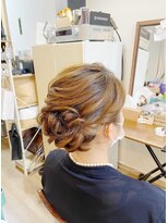 ロカット サロン(Roquat Salon)&nbsp;シニヨンアレンジ【ヘアセット/ヘアエクステ/立川/国分寺】