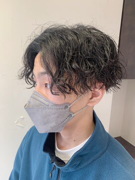 フォルテ 草薙店 ツイストスパイラルパーマ　センターパート