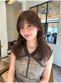 くびレイヤーエモージュグレーベージュカラーブラウンベージュ