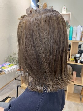 オーキッド(Orchid) 白髪を目立たせないハイライト