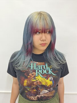 ヘアー アレス(hair ales) デザインカラー エンドカラー 原色カラー ブリーチカラー