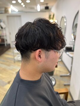 ビィーワンイースト(Be 1 EAST) メンズパーマ