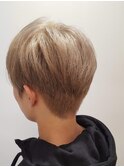 刈り上げショート ［笹塚］