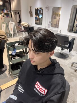 グラスバイネオリーブ 大倉山駅前店(grace by neolive) センターパート×ニュアンスパーマ