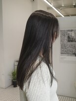 ノーヴァン デフォーム(NOVAN DEFORM) オリーブグレージュ