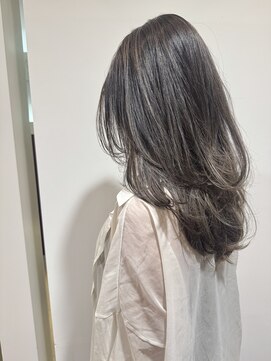 ヘアースタジオ ゼン カロン(Hair studio Zen kalon) チャコールグレージュ20代30代40代50代60代